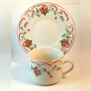 𝑽𝒕𝒈.𝟏𝟖𝘬𝘵.𝑹𝒐𝒎𝒂𝒏𝒄𝒆 𝑻𝒆𝒂 𝑪𝒖𝒑𝒔 & 𝑺𝒂𝒖𝒄𝒆𝒓 𝑺𝒆𝒕𝒔